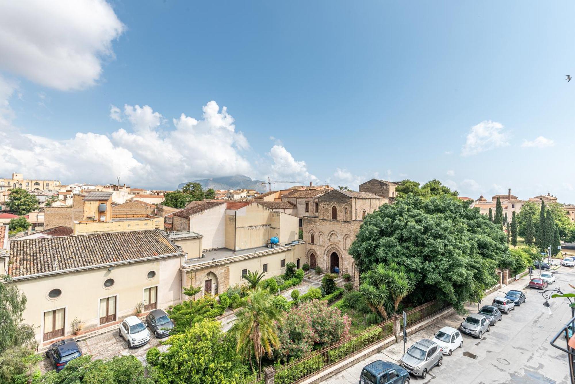 Lumar Sicilia - Magione Apartman Palermo Kültér fotó